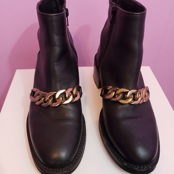 Kurt Geiger Strike Chain Bootsize 40us 